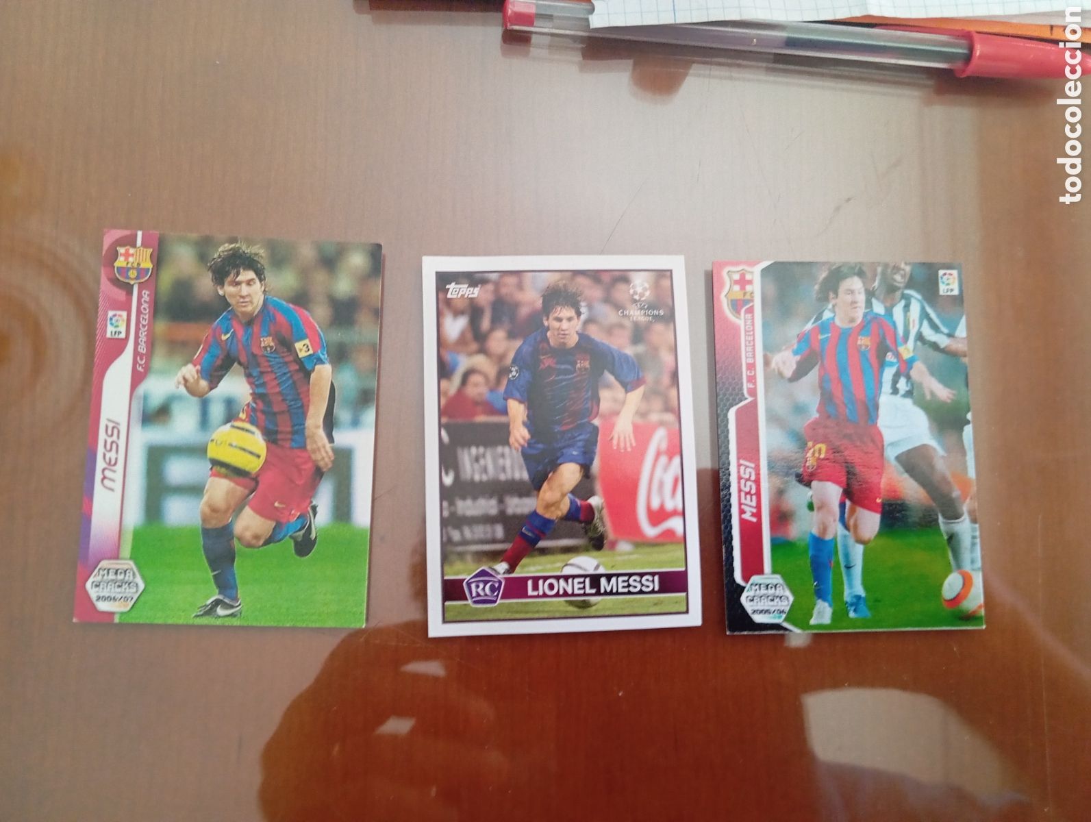 Cromos de f&uacute;tbol: Cromos Messi megacraks y topps now. 3 cromos