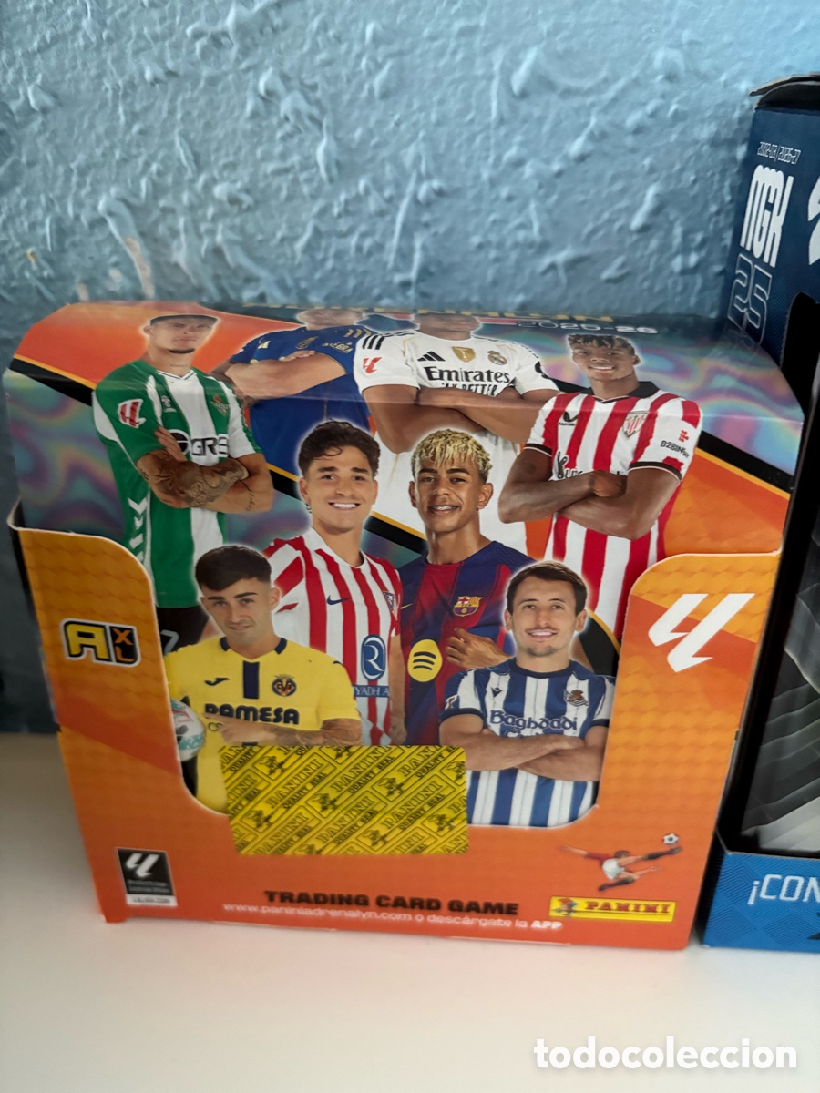 Cromos de f&uacute;tbol: Caja adrenalyn 2025-2026 precintada