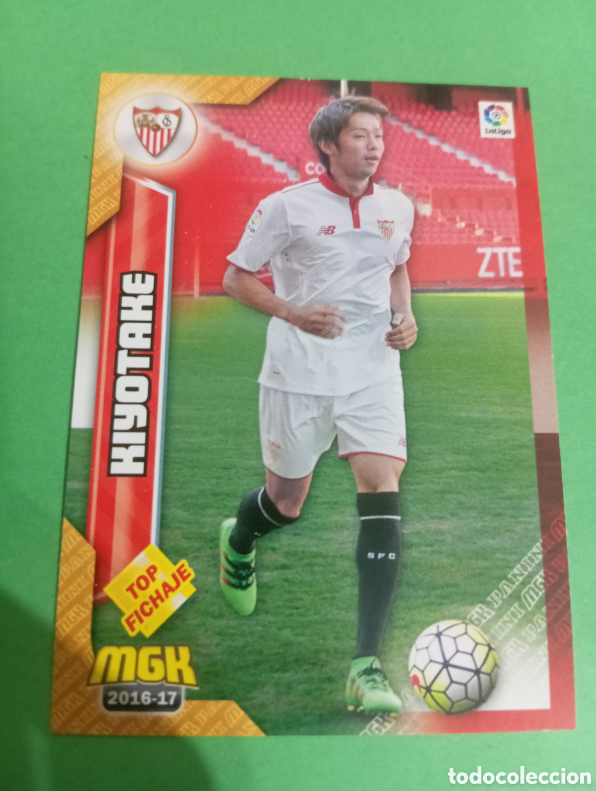 Figurine di Calcio: Kiyotake Sevilla n&deg;454 / PANINI MEGACRACKS 2016/2017