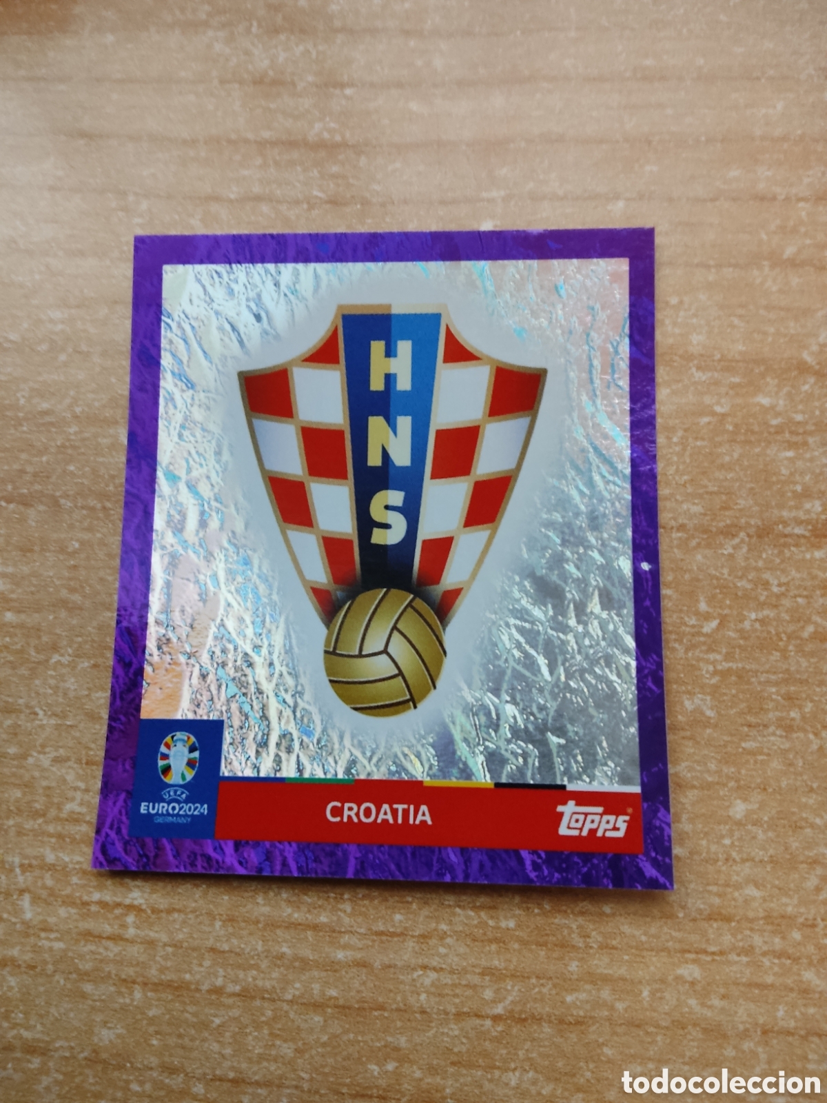 Football Stickers: 1 ESCUDO CROACIA LILA EURO 2024