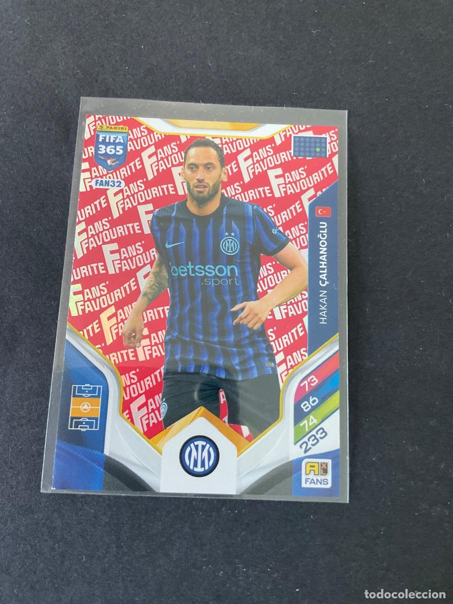 Cromos de f&uacute;tbol: FAN32 - Hakan Calhanoglu - Inter de Milan - FANS FAVOURITE ROJO - ADREANLYN XL FIFA 2026 ( 26 )