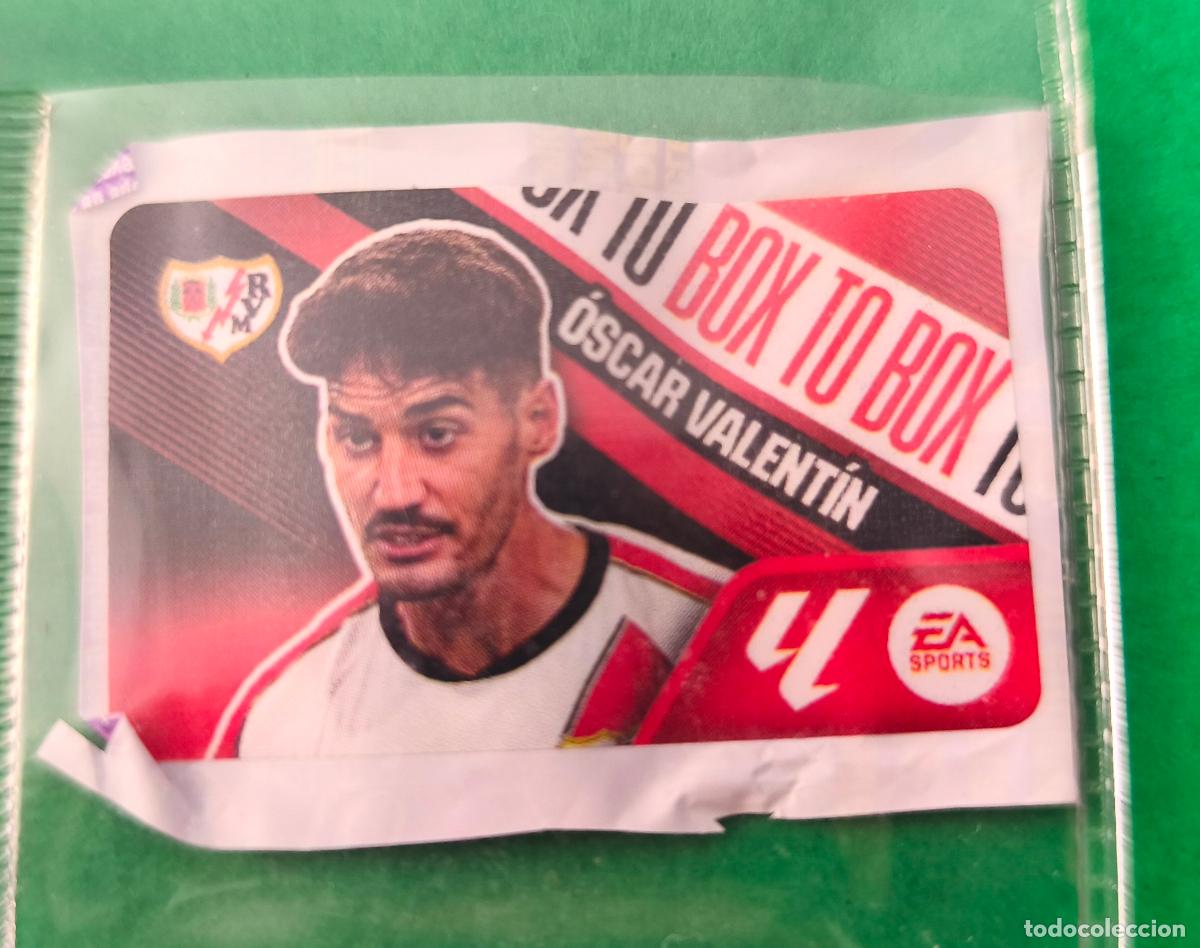 Cromos de f&uacute;tbol: CHICLE DE F&Uacute;TBOL OSCAR VALENTIN RAYO VALLECANO LIGA ESTE 2026-2027/26-27 DE PANINI