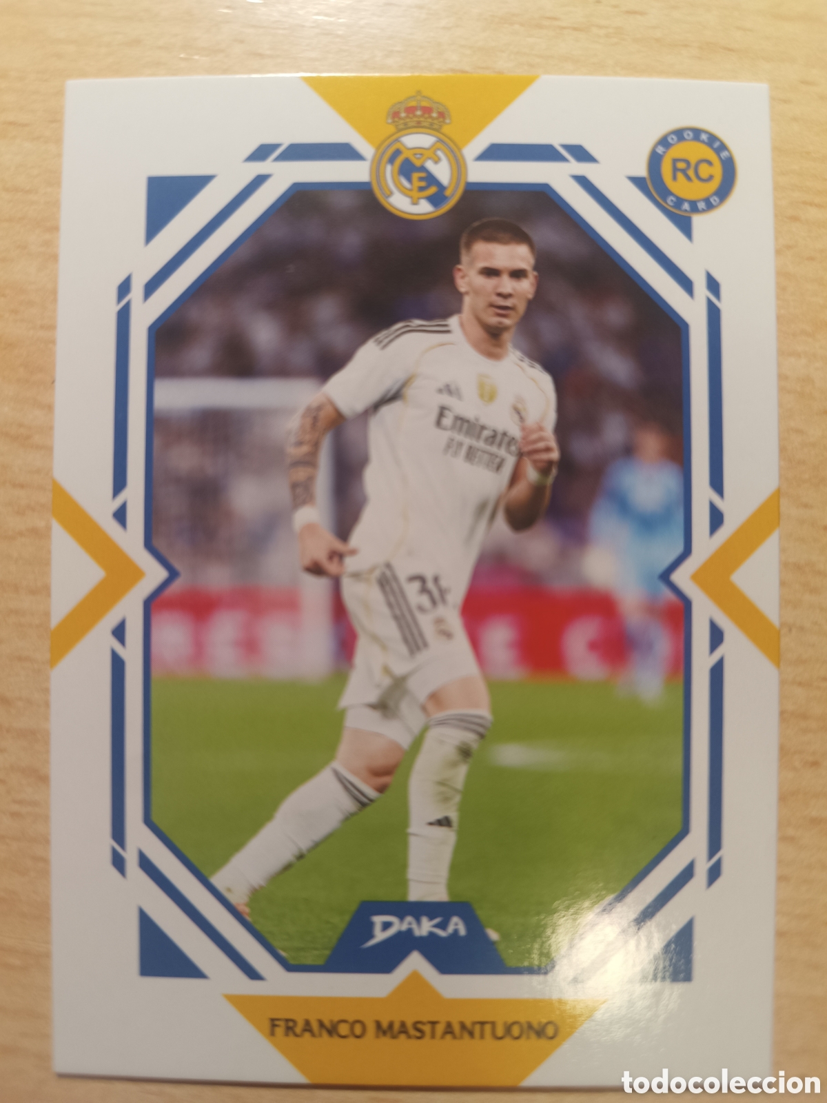 Cromos de f&uacute;tbol: RM 4 A FRANCO MASTANTUONO RC REAL MADRID DAKA AUDIENCE 2025 2026 ROOKIE 25 26