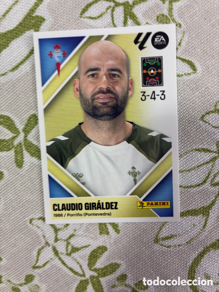 Cromos de f&uacute;tbol: Cromo Claudio Gir&aacute;ldez (Entrenador) (N&ordm; 2) - Colecci&oacute;n Este / Panini Liga 2026-27 (RC Celta)