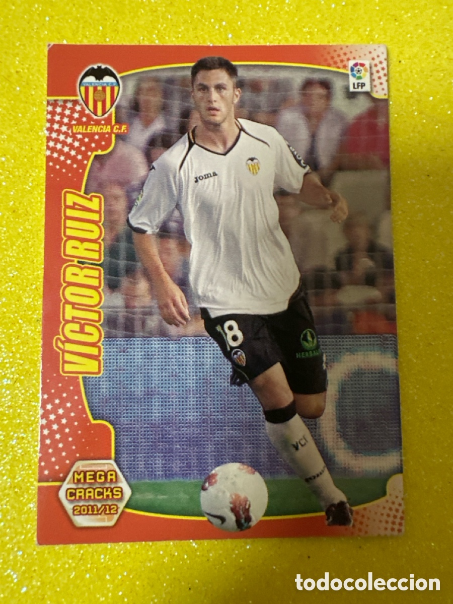Cartes &agrave; collectionner de Football: 491 V&Iacute;CTOR RUIZ (VALENCIA) NUEVO FICHAJE MEGACRACKS 2011-2012 11 12 PANINI TRADING CARD