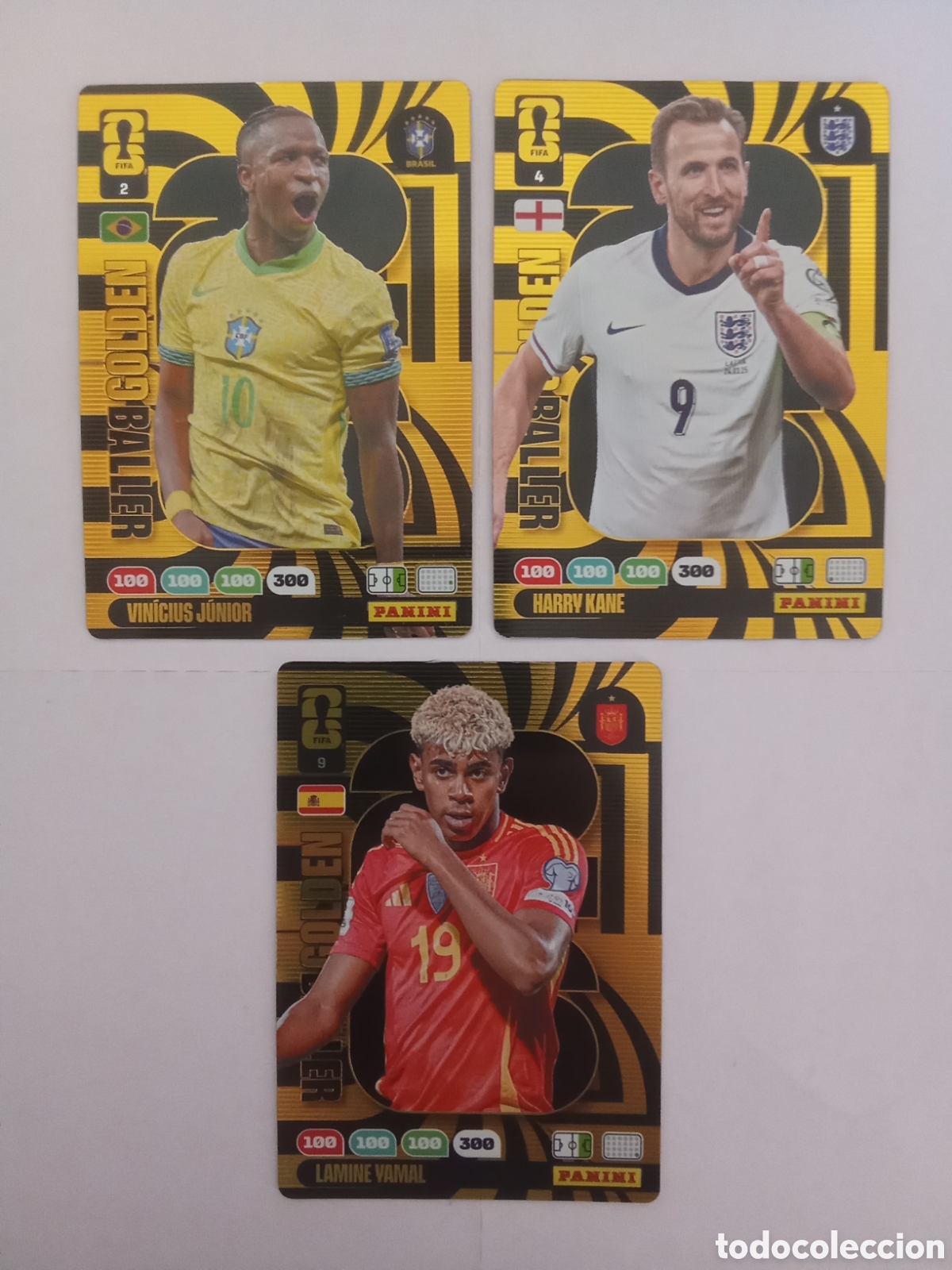 Cartes &agrave; collectionner de Football: LOTE GOLDEN BALLER 9 LAMINE YAMAL 4 KANE Y 2 VINICIUS FIFA WORLD CUP 26 MUNDIAL 2026