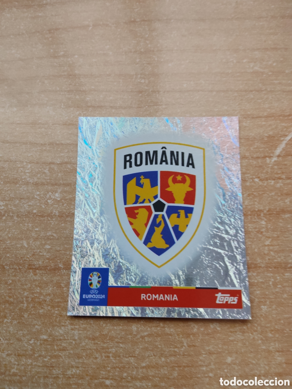 Cartes &agrave; collectionner de Football: 1 ESCUDO RUMANIA EURO 2024 TOPPS