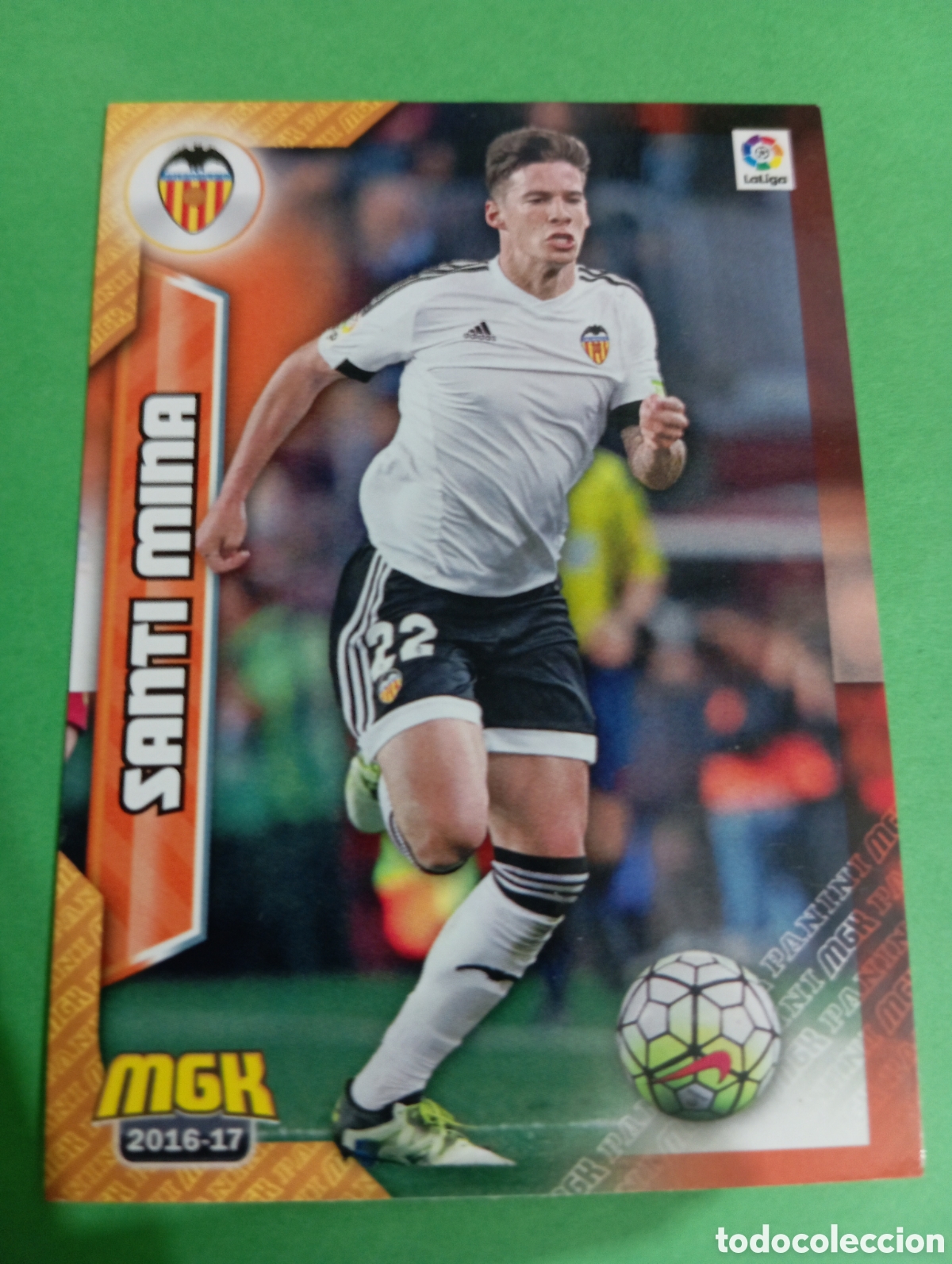 Cartes &agrave; collectionner de Football: Santi Mina Valencia n&deg;507 / PANINI MEGACRACKS 2016/2017