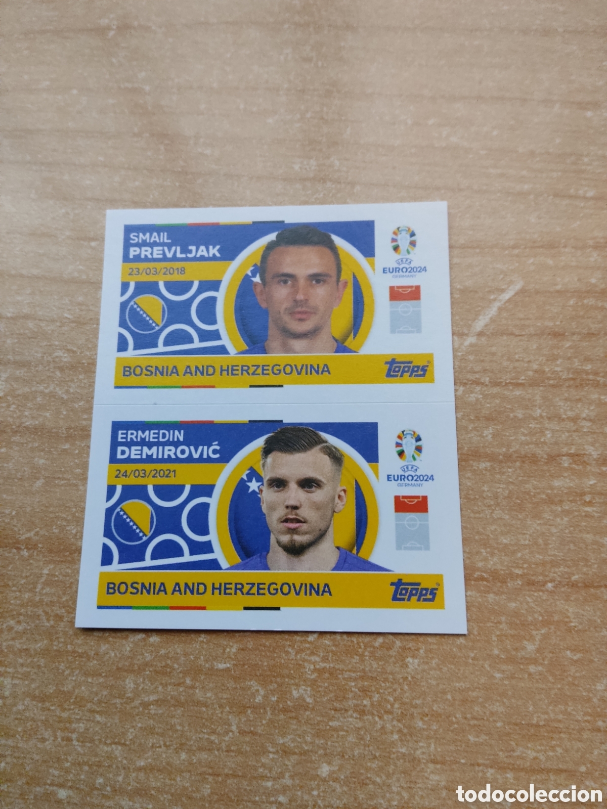 Cromos de f&uacute;tbol: 14 y 15 PREVLJAK Y DEMIROVIC BOSNIA Y HERZEGOVINA EURO 2024 TOPPS