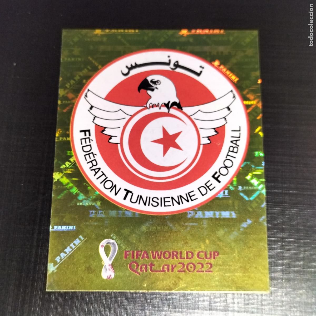 Figurine di Calcio: TUN 2 ESCUDO LOGO TUNEZ CROMOS STICKER MUNDIAL QTAR 22 2022 FIFA WORLD CUP PANINI