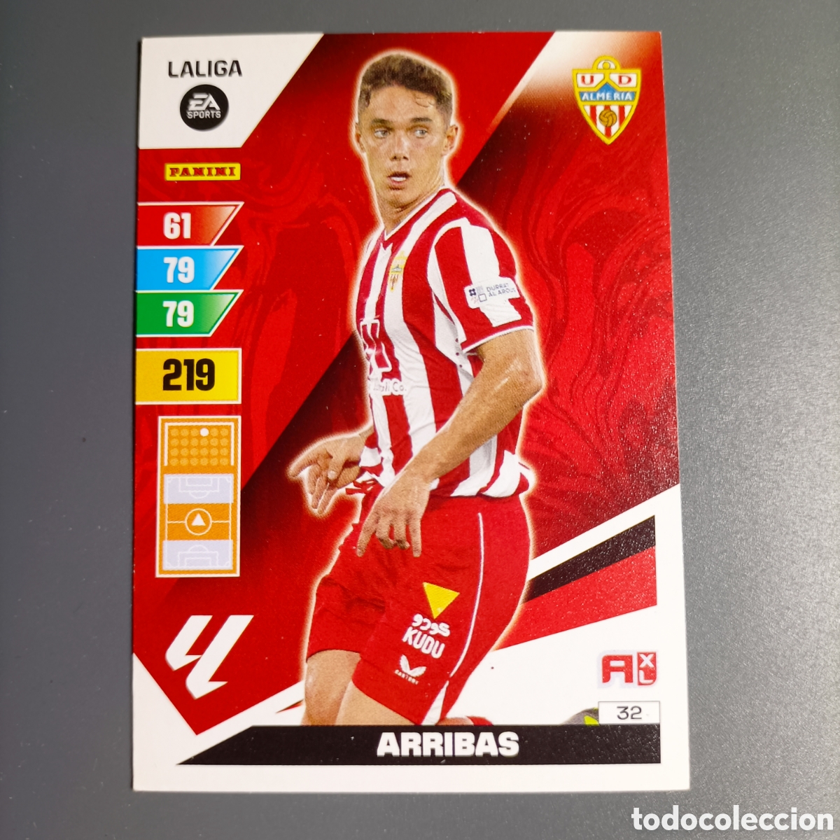 Cartes &agrave; collectionner de Football: ADRENALYN. LIGA 2023-2024 (ALMER&Iacute;A) №32 ARRIBAS