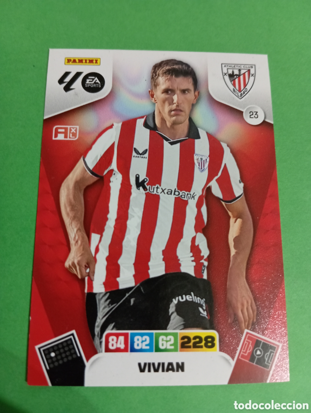 Cromos de f&uacute;tbol: Vivian Athletic de Bilbao n&deg;23 / PANINI ADRENALYN XL LA LIGA 2025/2026