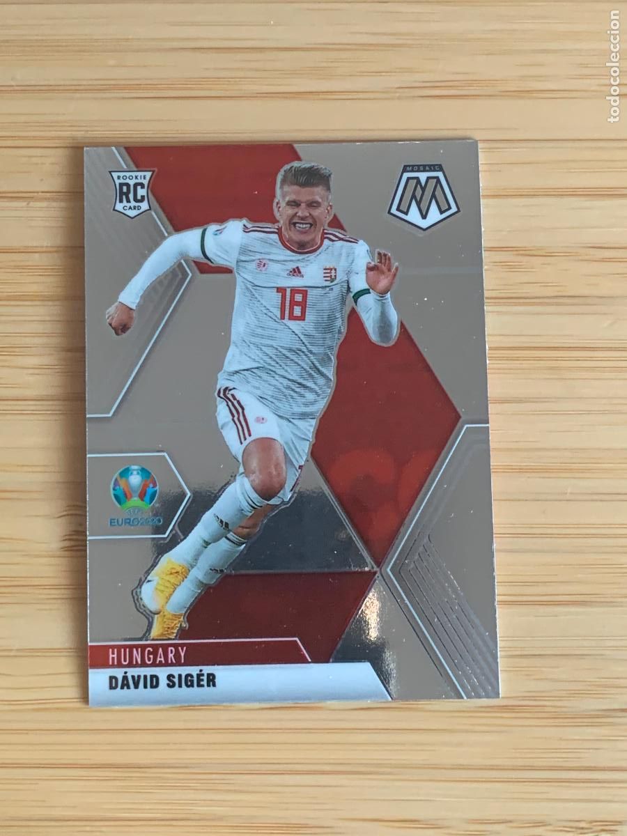 Figurine di Calcio: DAVID SIGER - HUNGARY - PANINI MOSAIC EURO2020