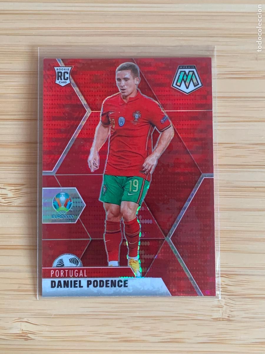 Cromos de f&uacute;tbol: DANIEL PODENCE - RED PULSAR - PORTUGAL - PANINI MOSAIC EURO2020