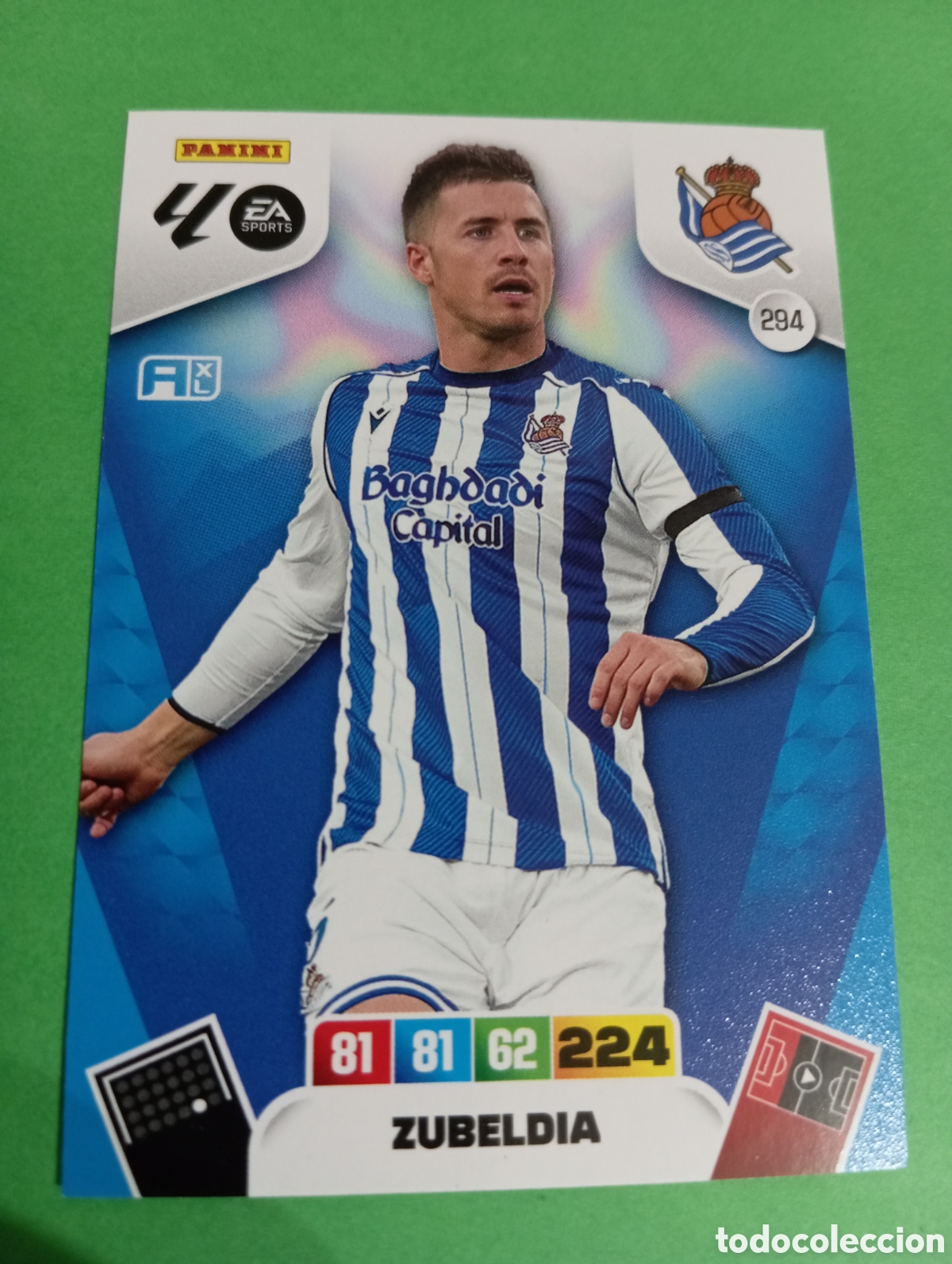 Cromos de f&uacute;tbol: Zubeldia Real Sociedad n&deg;294 / PANINI ADRENALYN XL LA LIGA 2025/2026