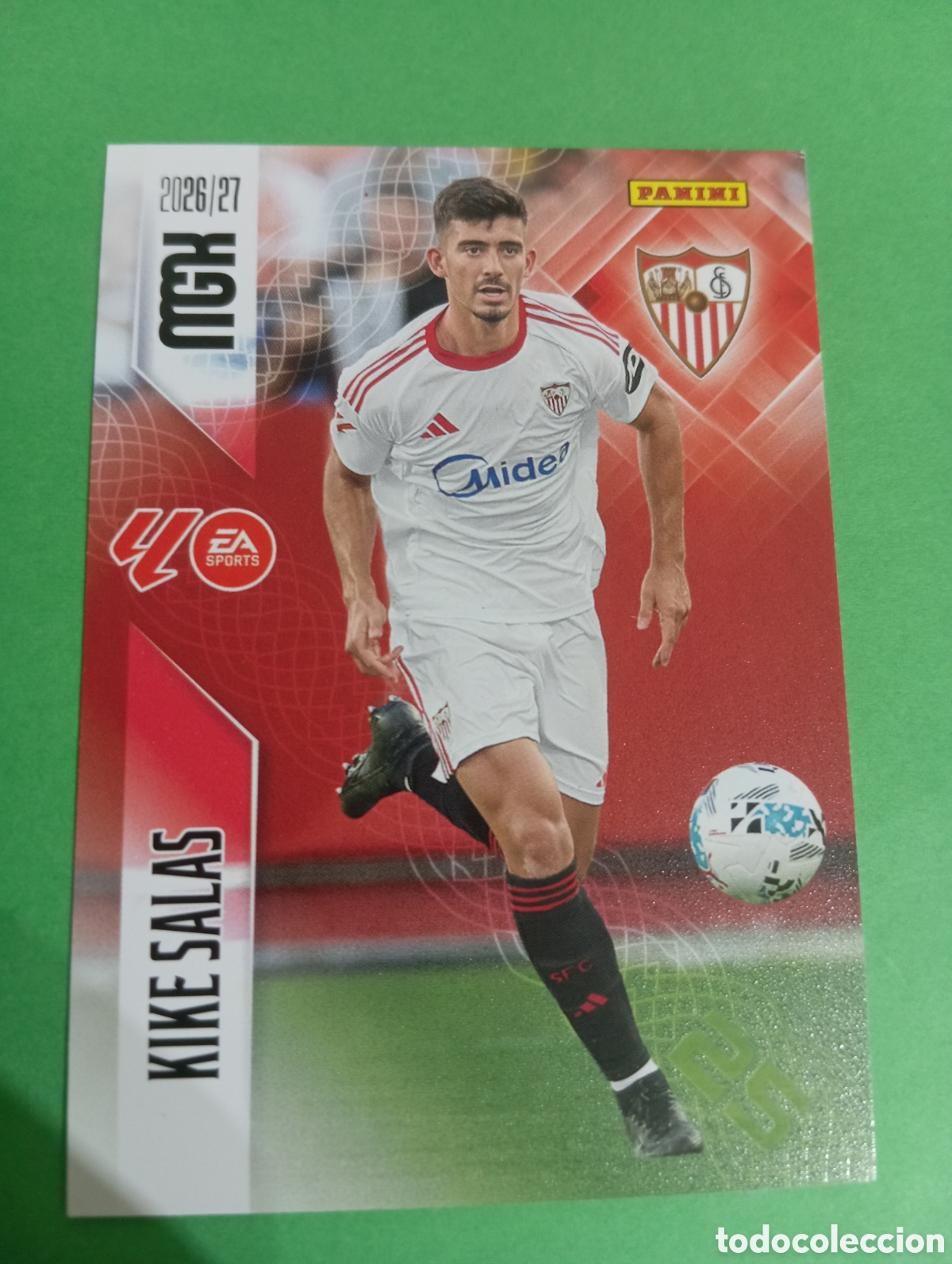Cromos de f&uacute;tbol: Kike Salas Sevilla n&deg;330 / PANINI MEGACRACKS 2026/2027