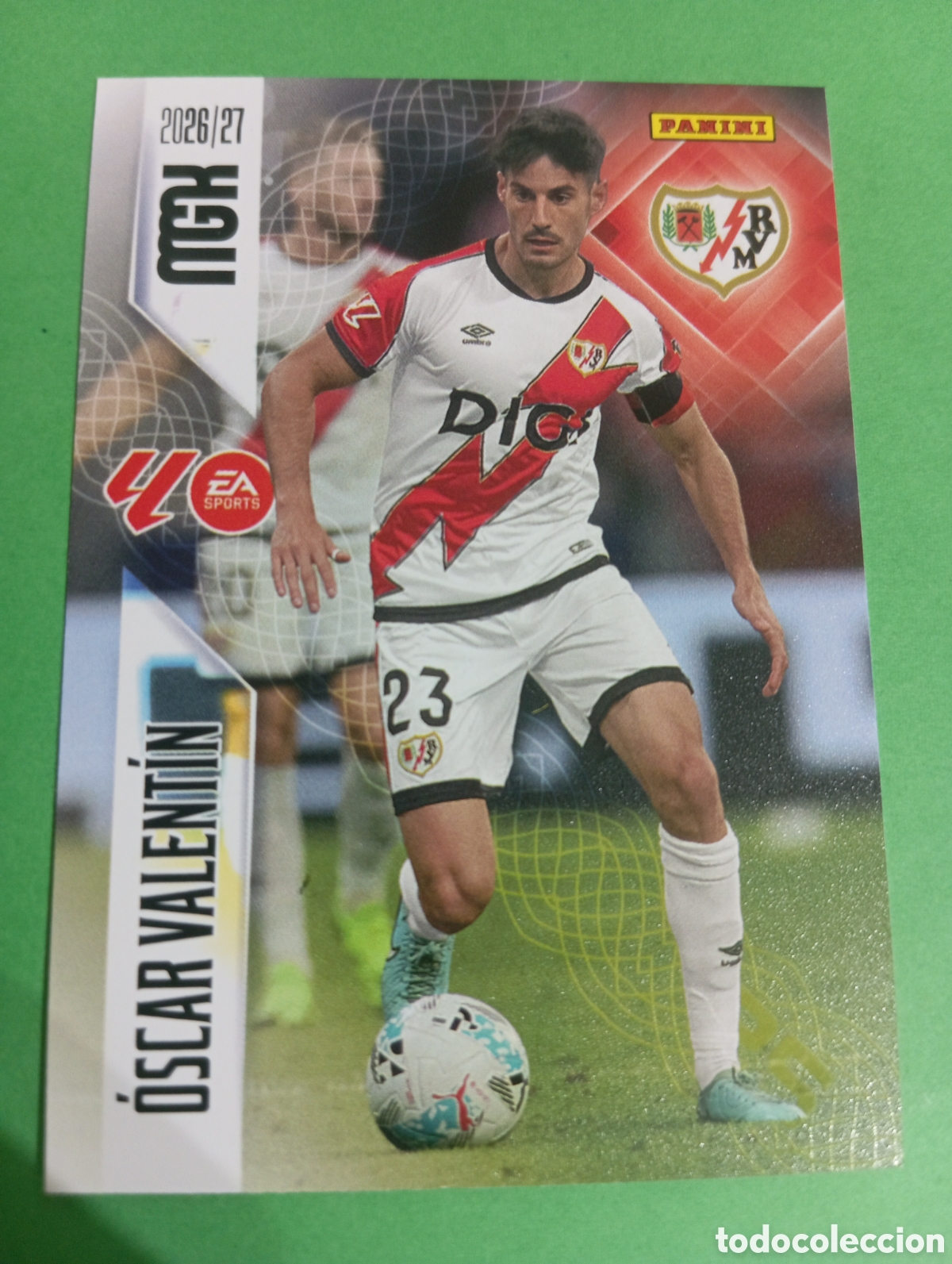Cromos de f&uacute;tbol: &Oacute;scar Valent&iacute;n Rayo Vallecano n&deg;300 / PANINI MEGACRACKS 2026/2027