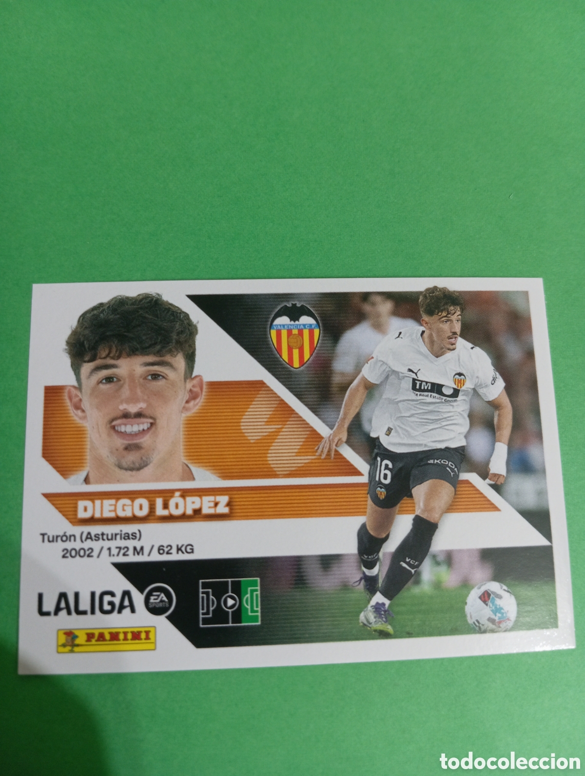 Cromos de f&uacute;tbol: Diego L&oacute;pez Valencia n&deg;18 / PANINI LIGA ESTE 2026/2027