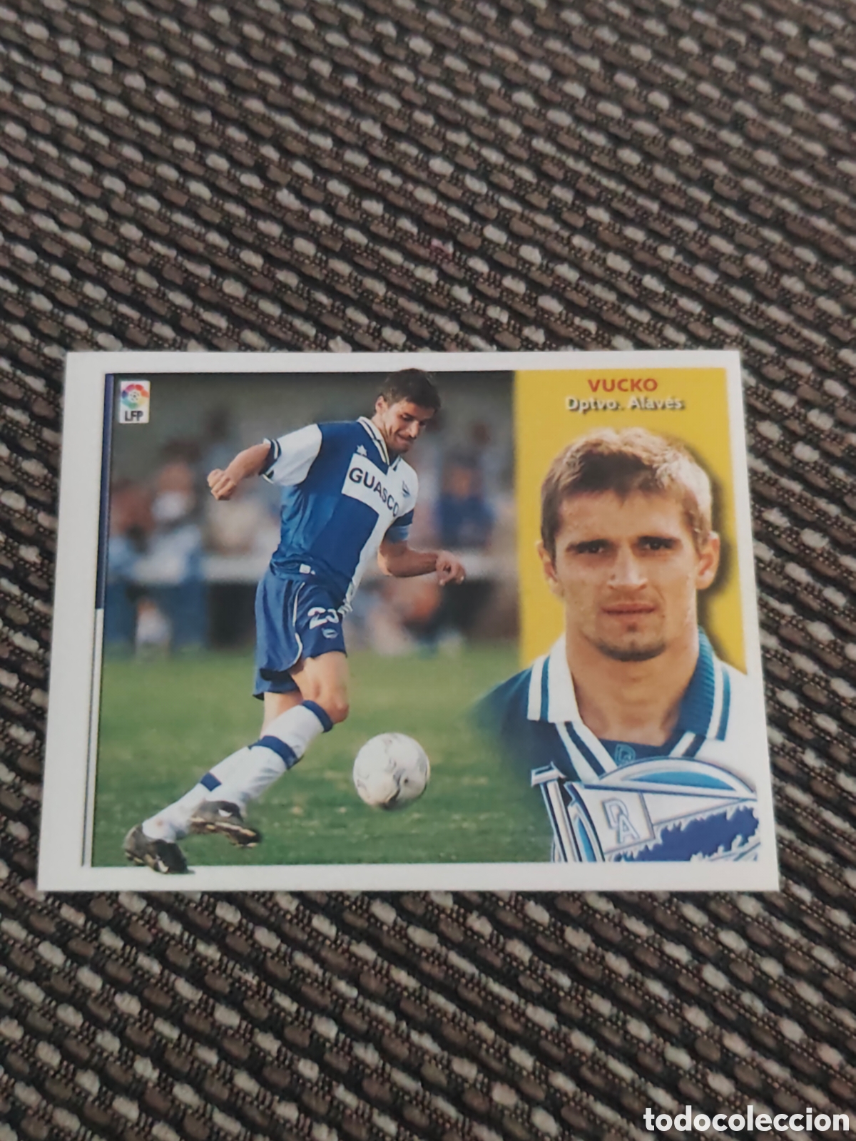 Cromos de f&uacute;tbol: BAJA VUCKO ALAV&Eacute;S EDICIONES ESTE 2002 2003