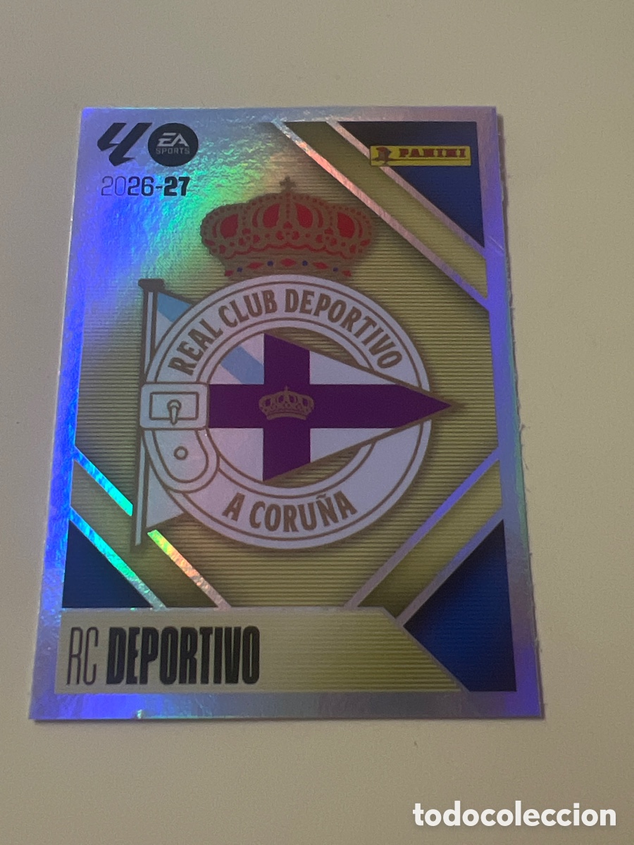 Figurine di Calcio: C2222. ESCUDO DEPORTIVO DE LA CORU&Ntilde;A LIGA ESTE 2026 2027 26 27 NUNCA PEGADO SIN PEGAR
