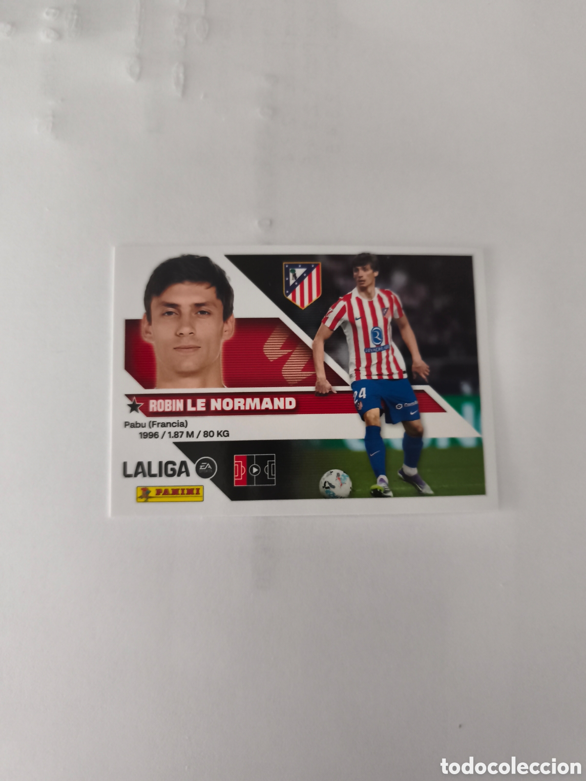 Cromos de f&uacute;tbol: CROMO N&Uacute;MERO 8A LE NORMAND ATL&Eacute;TICO DE MADRID. LIGA ESTE 26/27. PANINI.