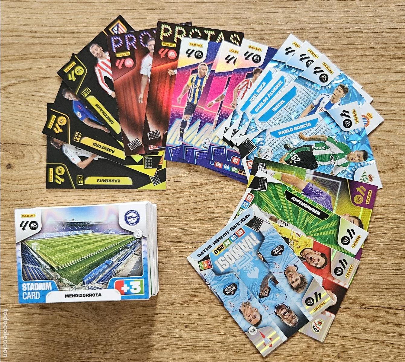 Cromos de f&uacute;tbol: Lote 98 cromos nuevos Liga Adrenalyn 2025-2026 (25-26) Todos diferentes, sin repetir. A 0,05 &euro;/cromo