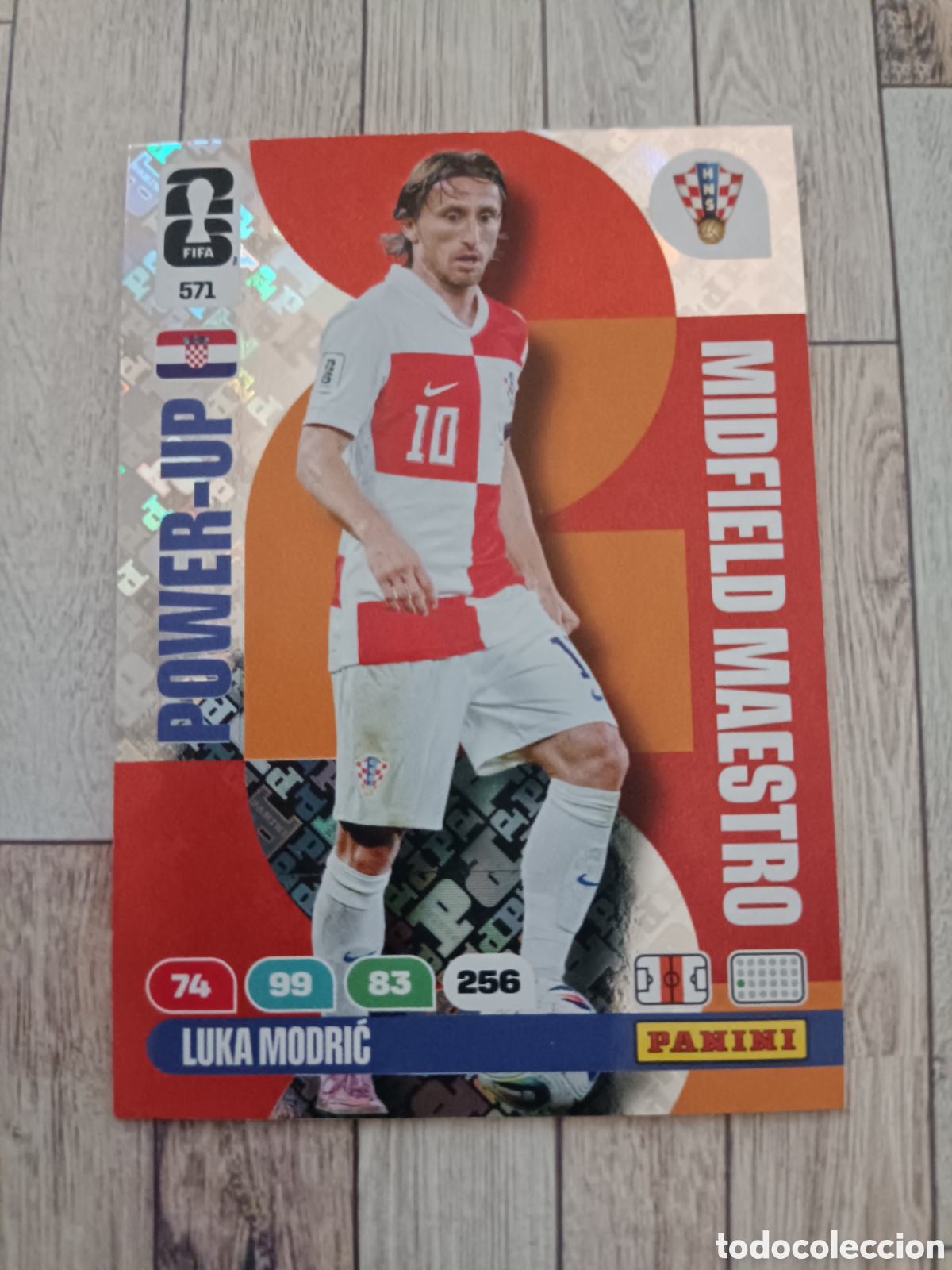 Cromos de f&uacute;tbol: 571 MODRIC MIDFIELD MAESTRO CROACIA ADRENALYN XL MUNDIAL WORLD CUP 2026 PANINI 26