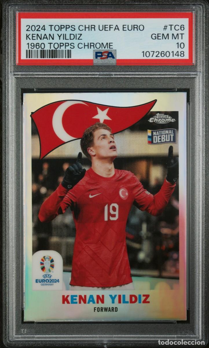 Cromos de f&uacute;tbol: Kenan Yildiz Turquia Topps Chrome 1960 Refractor EURO 2024 National Debut PSA 10
