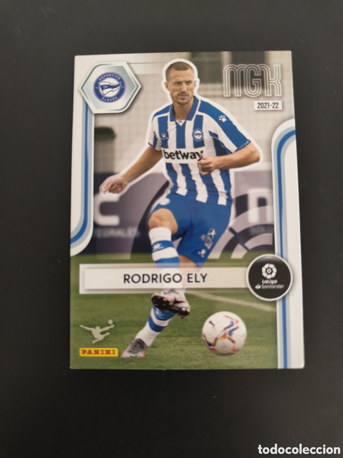 Cromos de f&uacute;tbol: Megacracks 2021/22 8 Rodrigo Ely Alaves