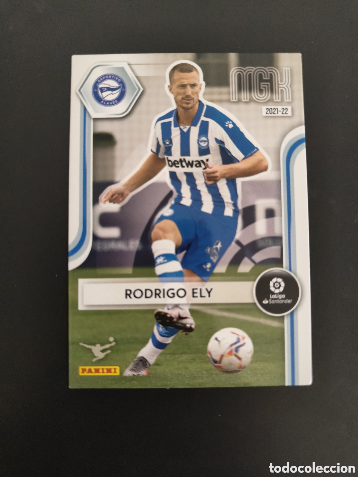 Cromos de f&uacute;tbol: Megacracks 2021/22 8 Rodrigo Ely Alaves
