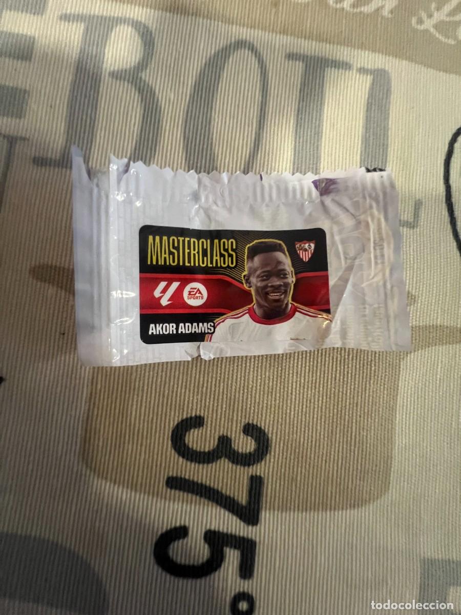 Cartes &agrave; collectionner de Football: AKOR ADAMS SEVILLA CHICLE LIGA ESTE 2026-2027/26-27 PANINI