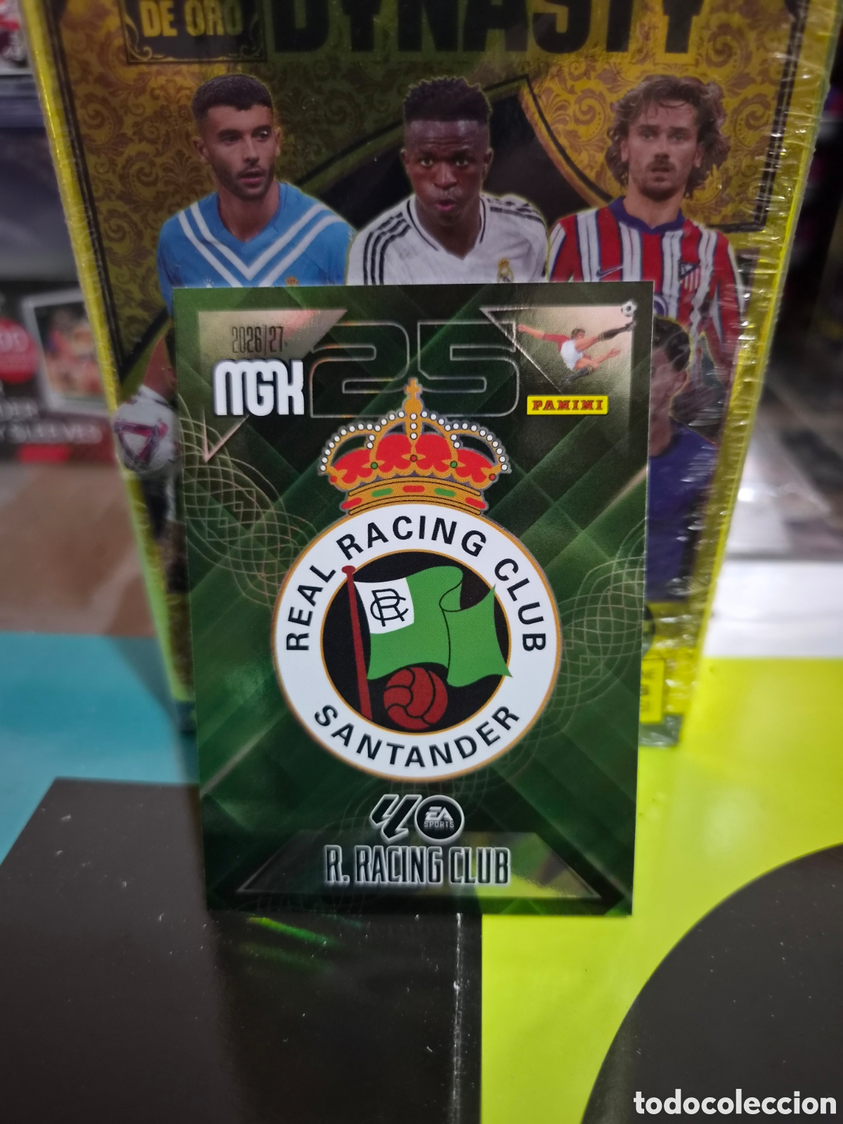 Cromos de f&uacute;tbol: N&deg;271 Racing de Santander Escudo Megacracks 26/27