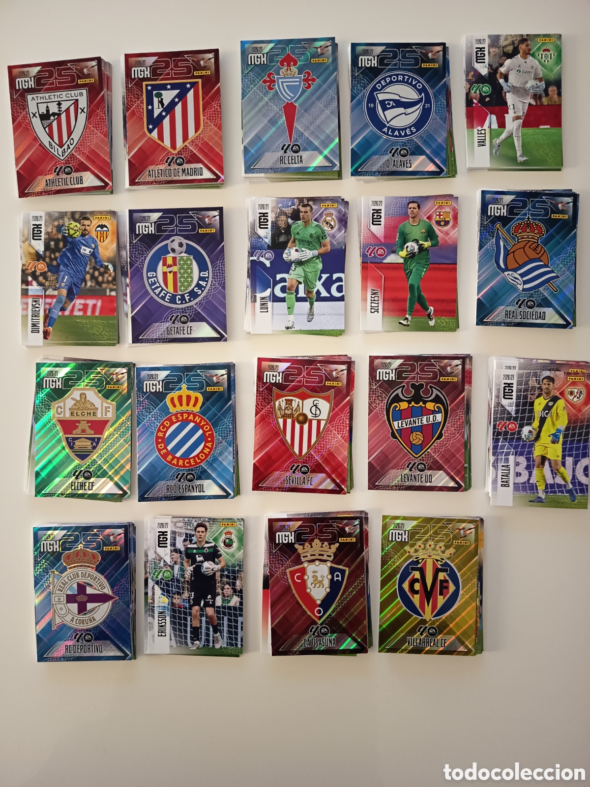 Cromos de f&uacute;tbol: Lote 270 cromos megacracks 2026-2027 sin repetir