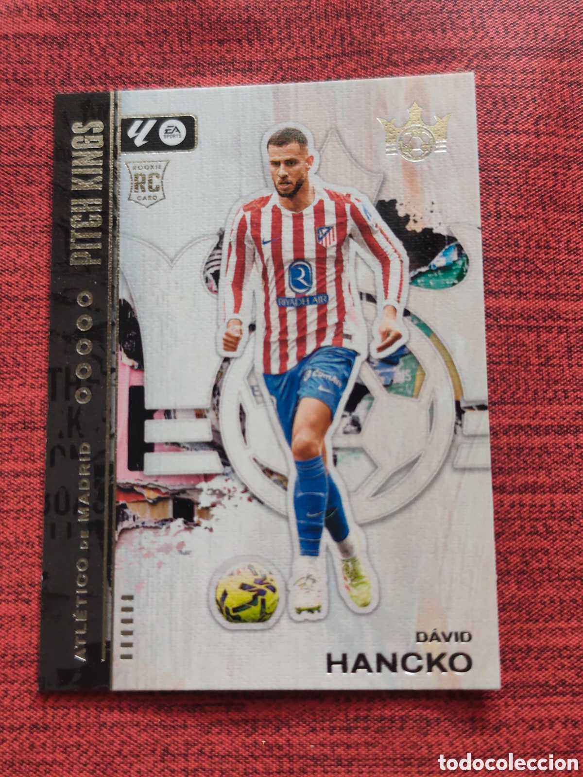Cromos de f&uacute;tbol: 13 HANCKO ATL&Eacute;TICO MADRID PITCH KINGS SOCCER PANINI 2025 2026