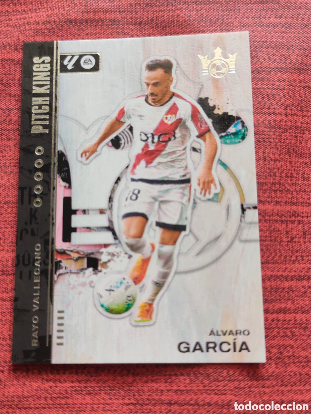 Cromos de f&uacute;tbol: 37 &Aacute;LVARO GARC&Iacute;A RAYO VALLECANO PITCH KINGS SOCCER PANINI 2025 2026