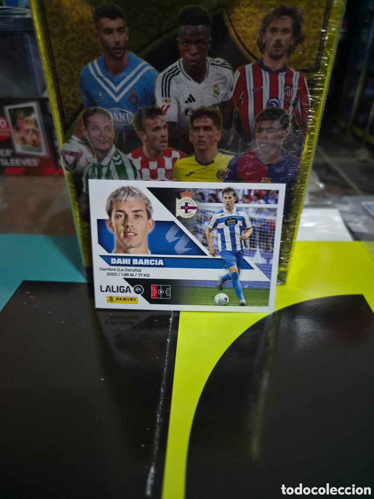 Figurine di Calcio: N&deg;8 Deportivo La Coru&ntilde;a Dani Garcia Liga Este 26/27