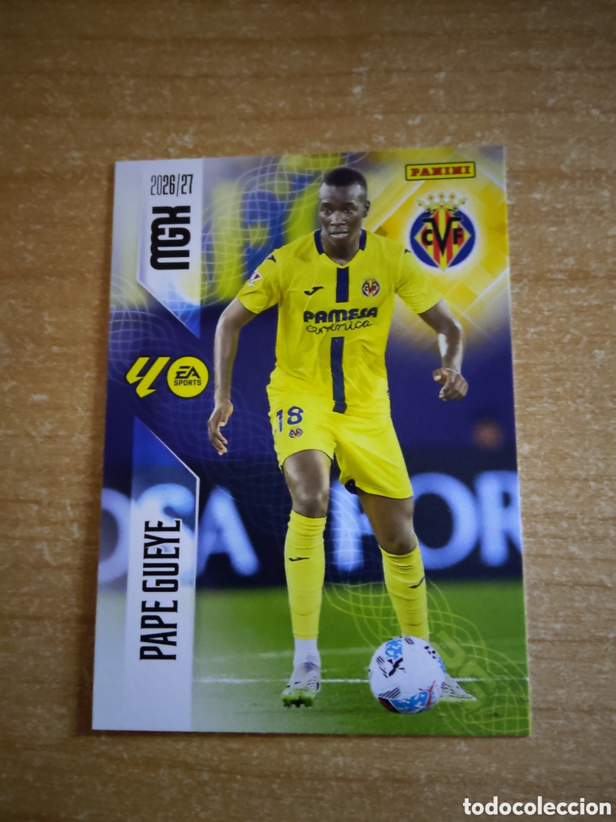 Cromos de f&uacute;tbol: 372 PAPE GUEYE VILLARREAL MEGACRACKS 2026 2027