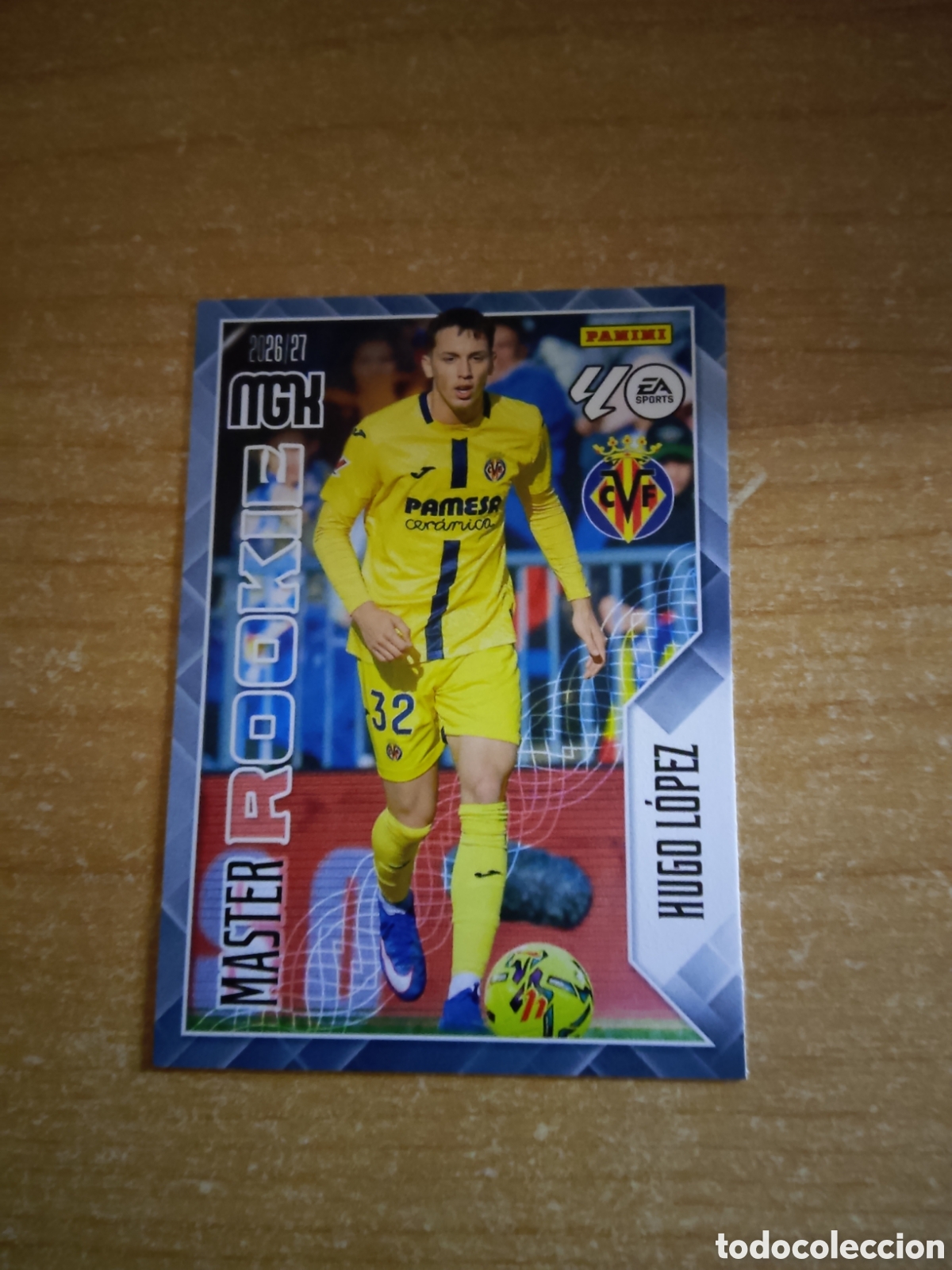 Cromos de f&uacute;tbol: 412 HUGO LOPEZ MASTER ROOKIE VILLARREAL MEGACRACKS 2026 2027