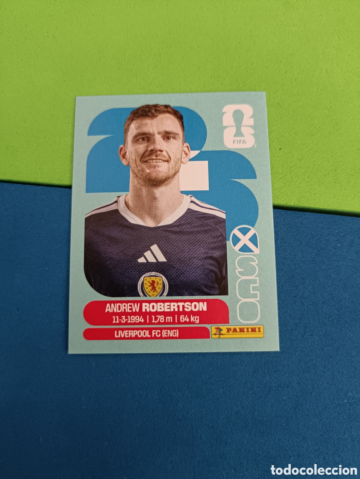 Cartes &agrave; collectionner de Football: Panini Mundial Fifa World cup 2026 26 sticker - SCO 6 Robertson