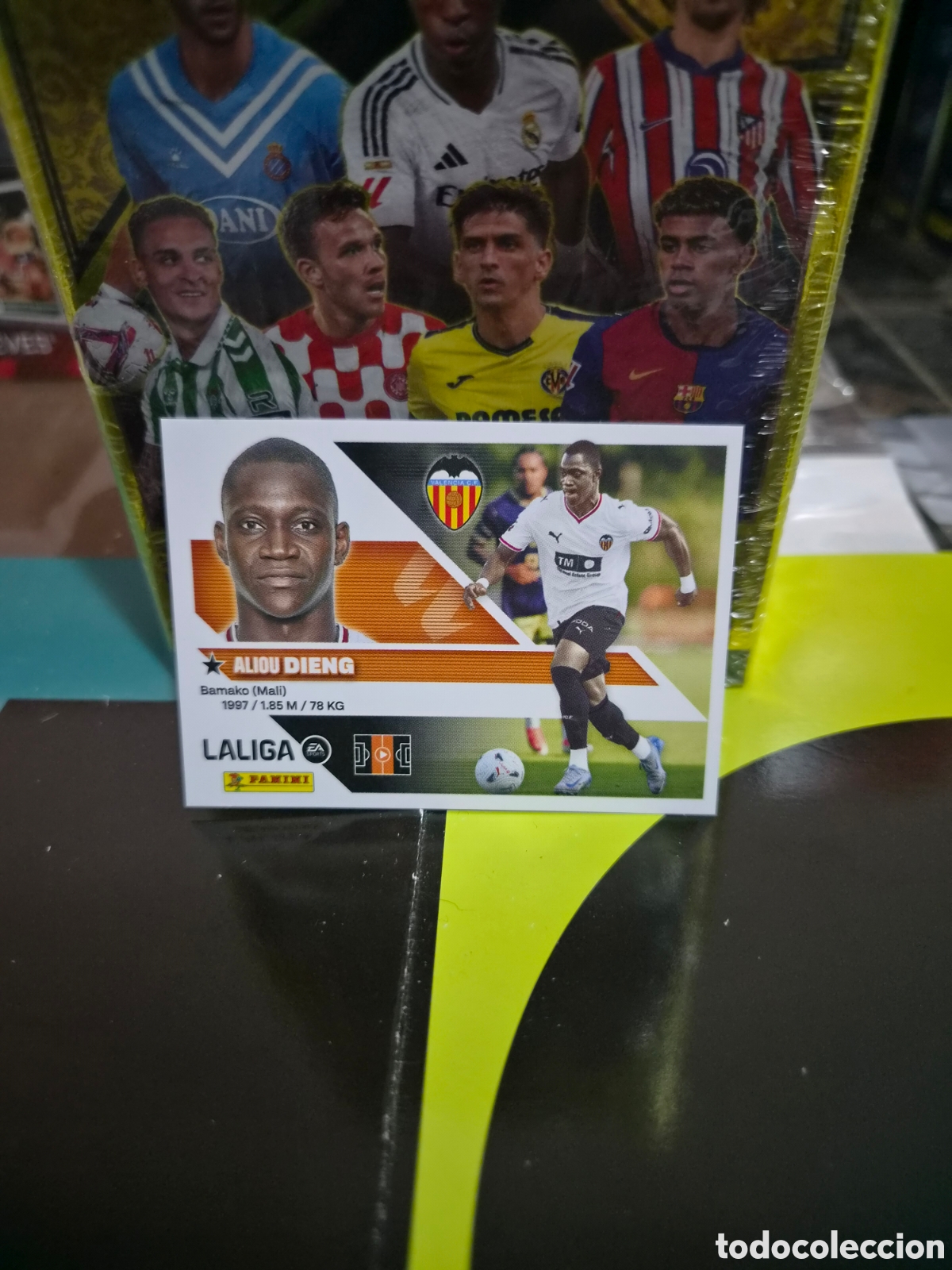 Cartes &agrave; collectionner de Football: N&deg;16Bis Valencia Dieng Liga Este 26/27