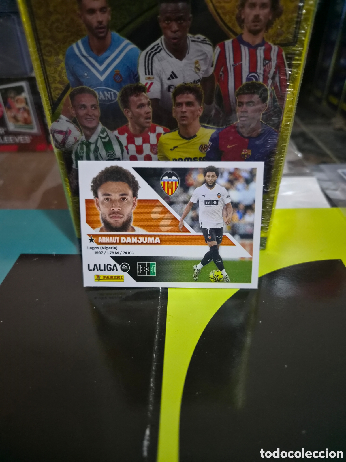 Cromos de f&uacute;tbol: N&deg;19Bis Valencia Danjuma Liga Este 26/27