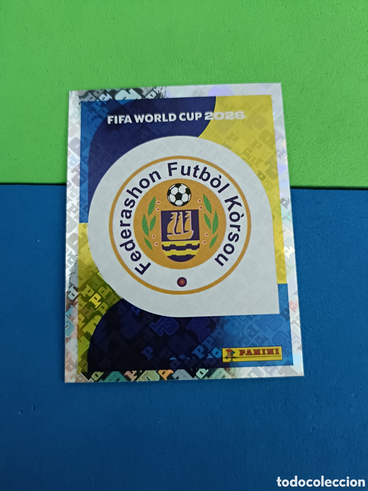 Cromos de f&uacute;tbol: Panini Mundial Fifa World cup 2026 26 sticker - CUW 1 Escudo Korsou Cura&ccedil;ao