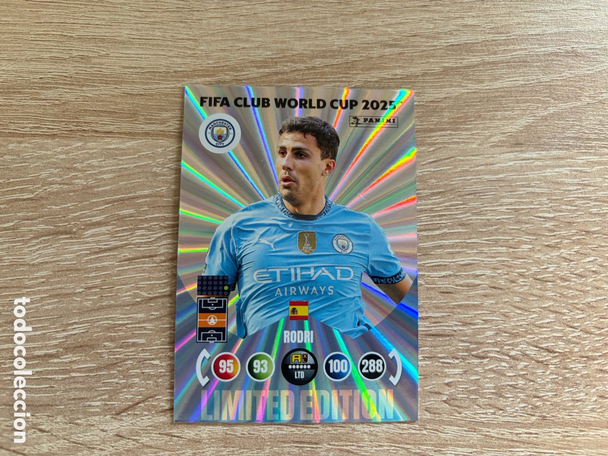 Cartes &agrave; collectionner de Football: RODRI EDICI&Oacute;N LIMITADA FIFA CLUB WORLD CUP 2025 PANINI ADRENALYN XL MANCHESTER CITY