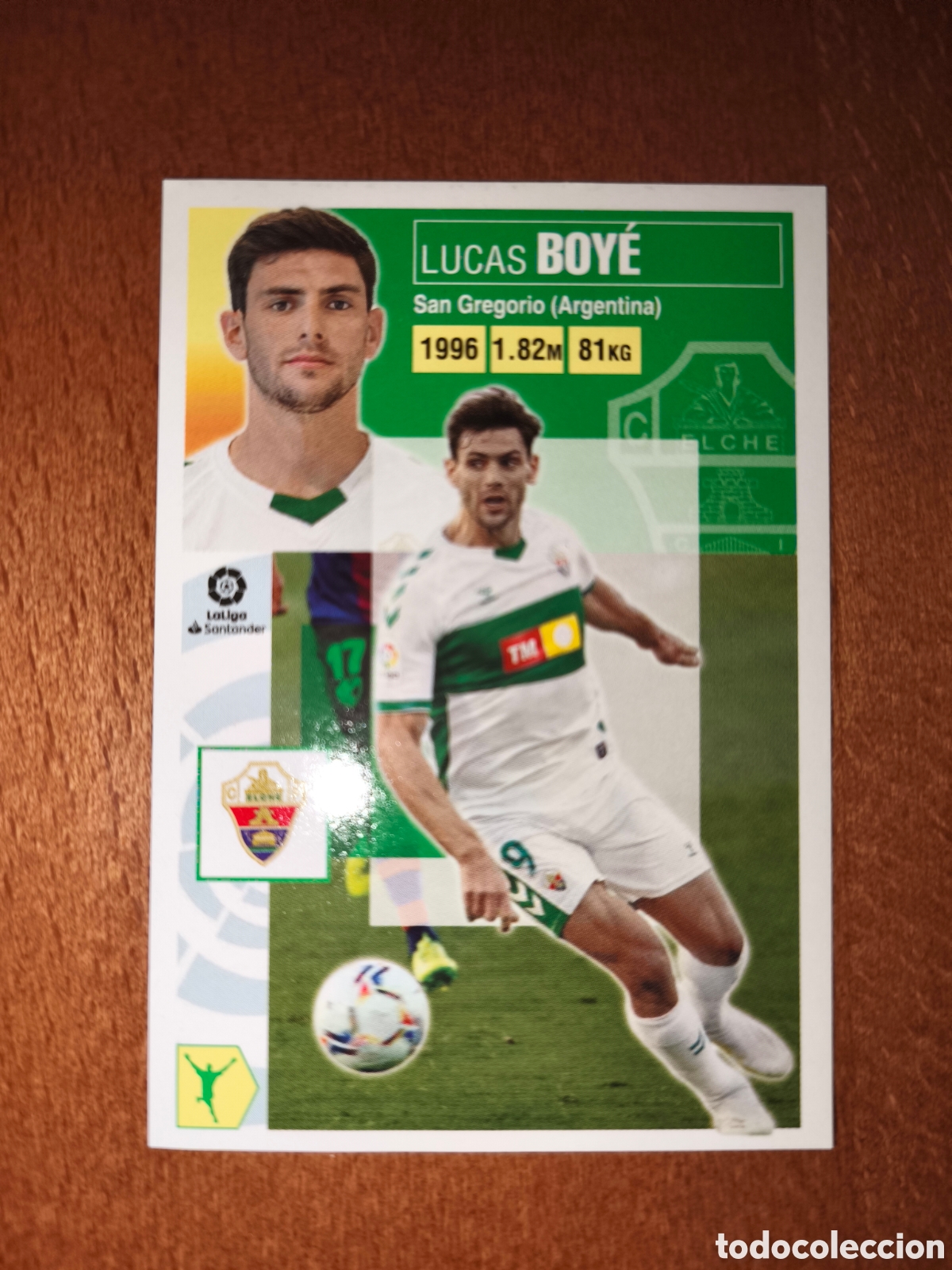 Cromos de f&uacute;tbol: Boye coloca n&deg;18 Bis liga este 20/21 Elche