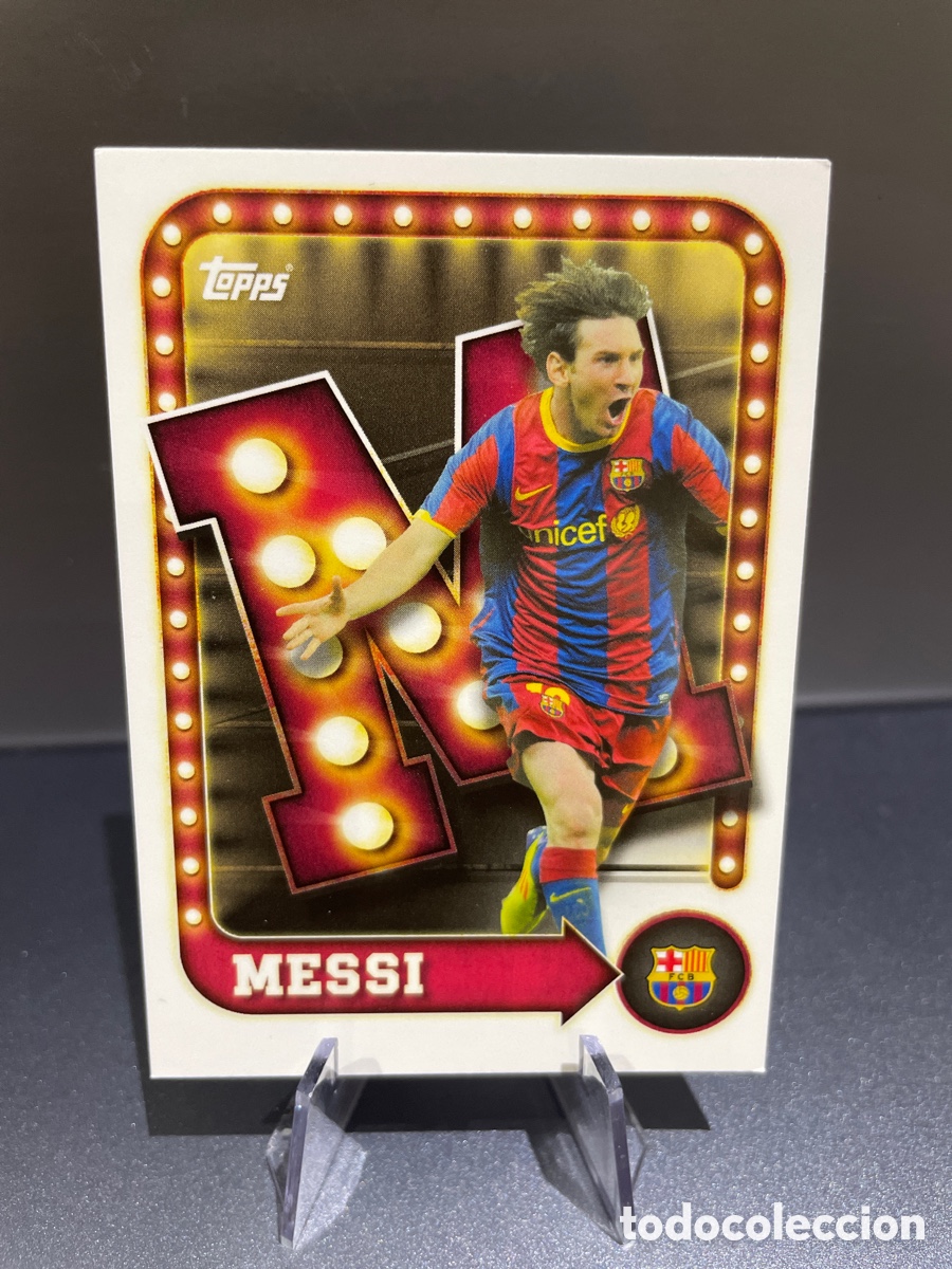Cromos de f&uacute;tbol: Lionel Messi 27 Name in Lights Topps Team Set FC Barcelona 2025-26