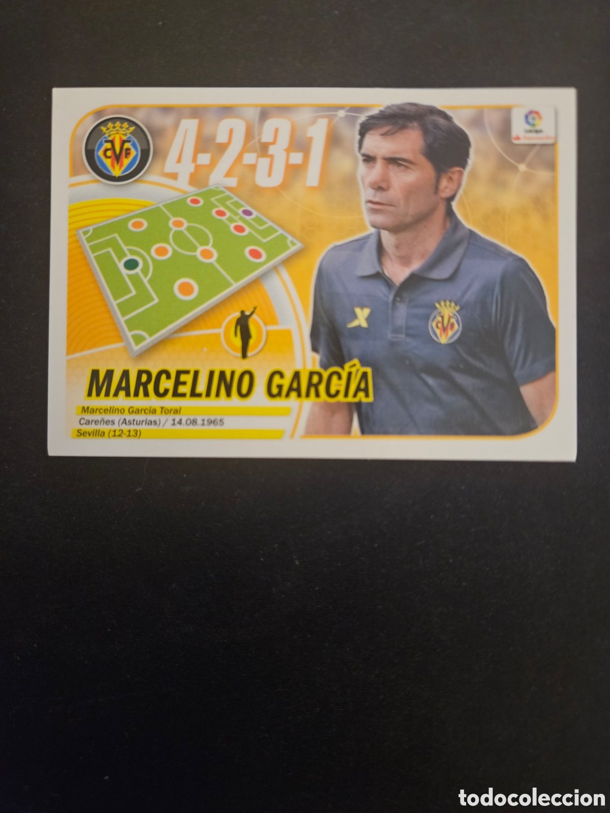 Fu&szlig;ball-Sticker: T&Iacute;TULO MARCELINO GARC&Iacute;A N&ordm; 40 VILLARREAL CF &ndash; LIGA ESTE 2016-17 PANINI 1/3