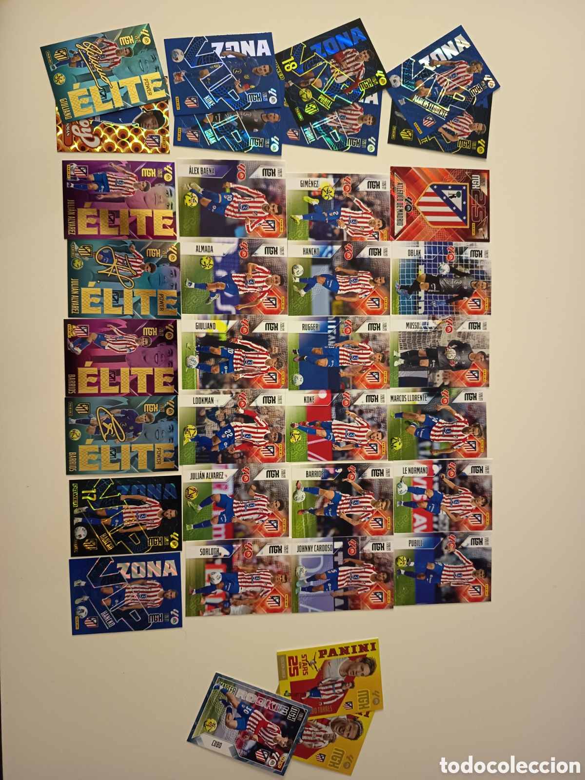 Cromos de f&uacute;tbol: Lote del Atletico de Madrid megacracks 2026-2027