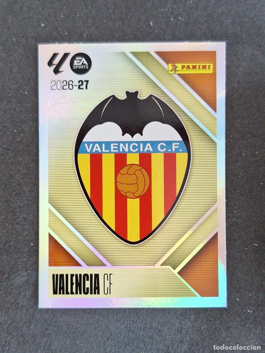 Cromos de f&uacute;tbol: L1 ESCUDO VALENCIA C. F. LIGA ESTE 2026 2027 26 27 NUNCA PEGADO SIN PEGAR