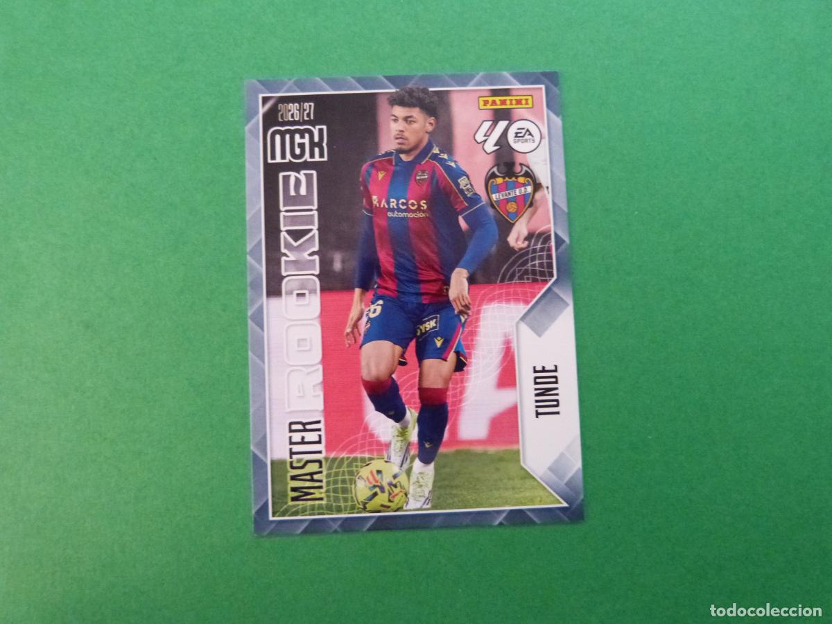 Cromos de f&uacute;tbol: TRADING CARD FUTBOL TUNDE LEVANTE U.D. N&ordm; 421 LIGA MEGACRACKS 2026-2027/26-27 PANINI