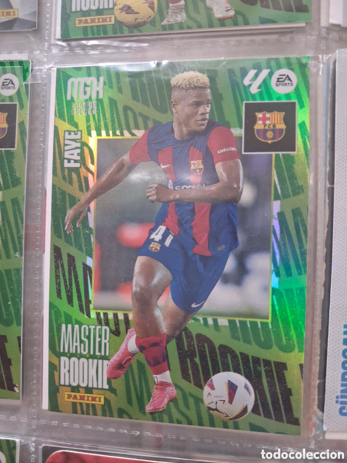 Football Stickers: CARD MEGACRACKS TEMPORADA 24/25: MASTER ROOKIE FAYE, N&deg; 411